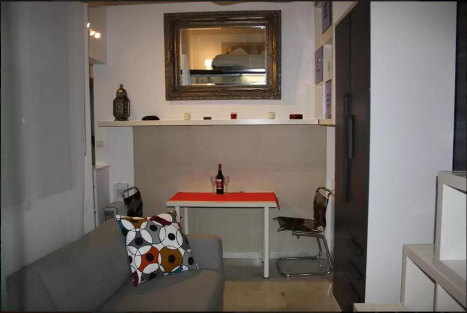 Estudio En El Corazon De Sevilla ภายนอก รูปภาพ
